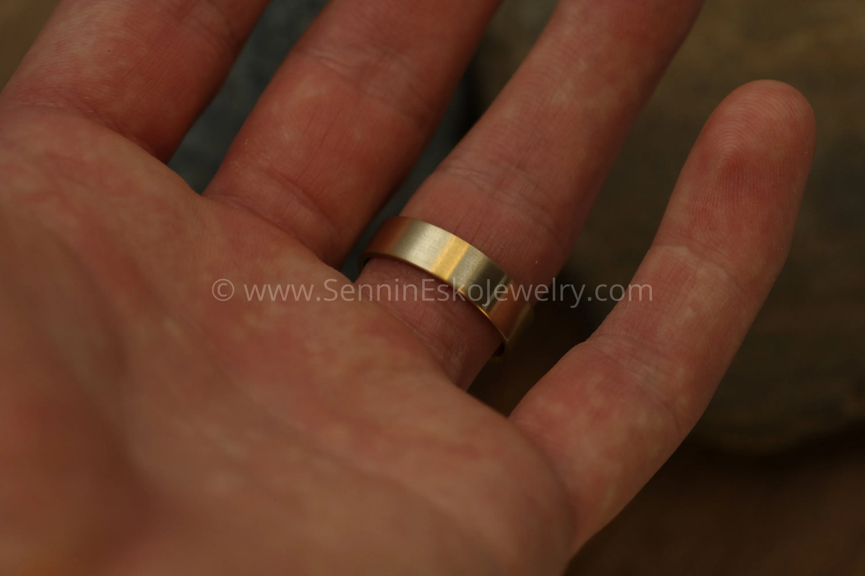 14kt Yellow 6x1mm Flat Band - Matte Finish