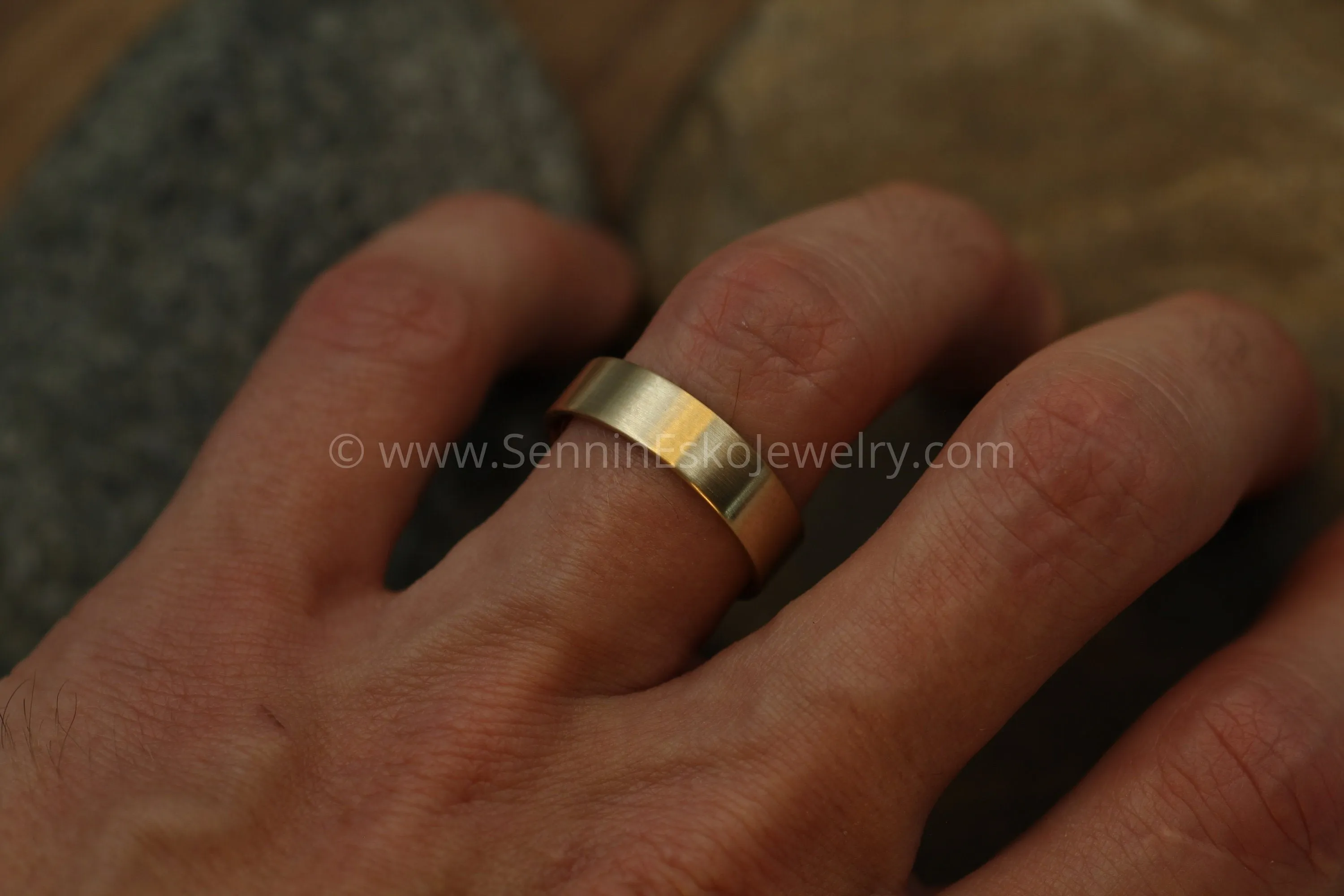 14kt Yellow 6x1mm Flat Band - Matte Finish