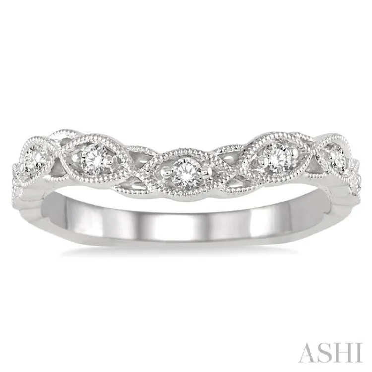 1/6 Ctw Milgrain Leaf Motif Round Cut Diamond Wedding Band in 14K White Gold