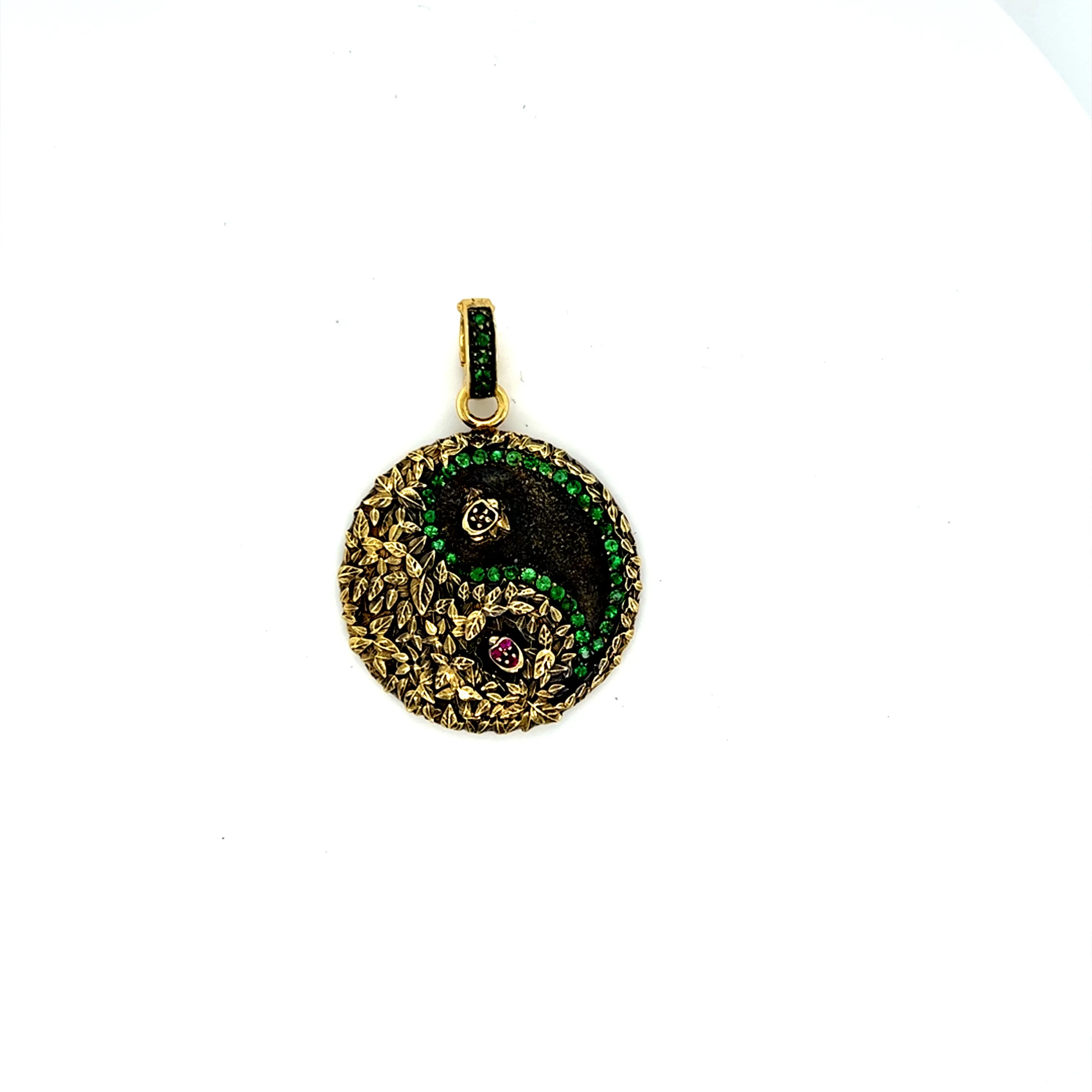 18kt Green Gold Earth Yin Yang Charm