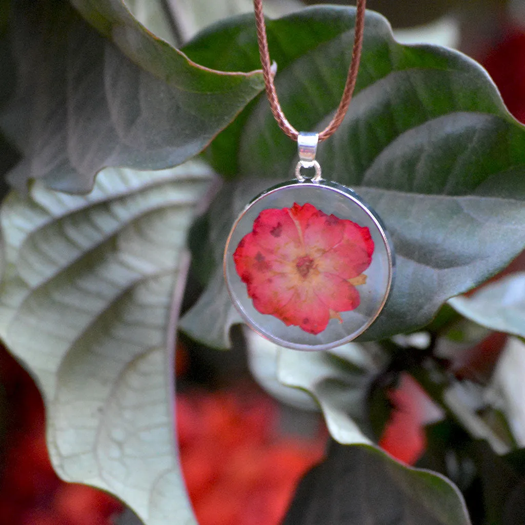 A Wild Rouge Real Dried Flower Necklace