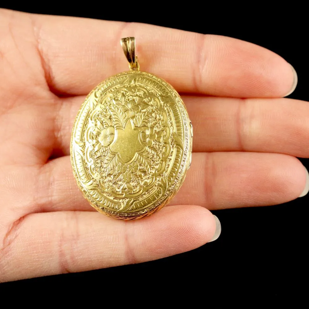 Antique Victorian 18Ct Gold Locket Large Locket