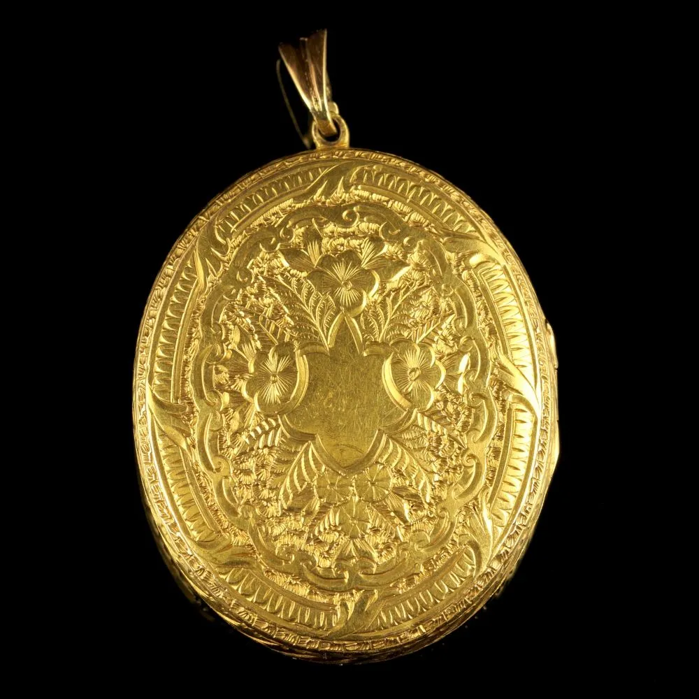 Antique Victorian 18Ct Gold Locket Large Locket