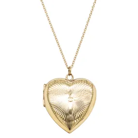 Deja Vu 9ct Yellow Gold Engraved Heart Locket