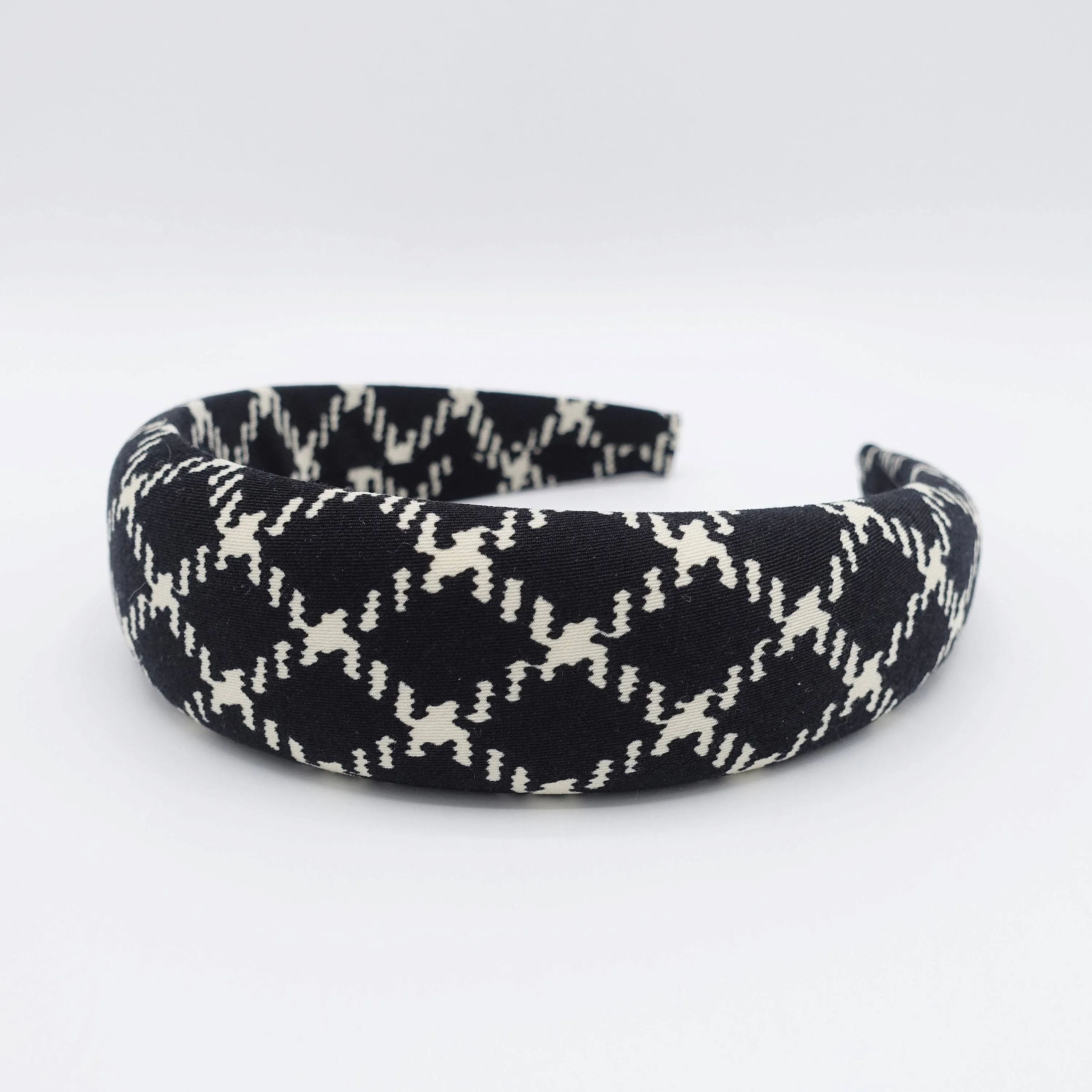 diamond pattern padded headband