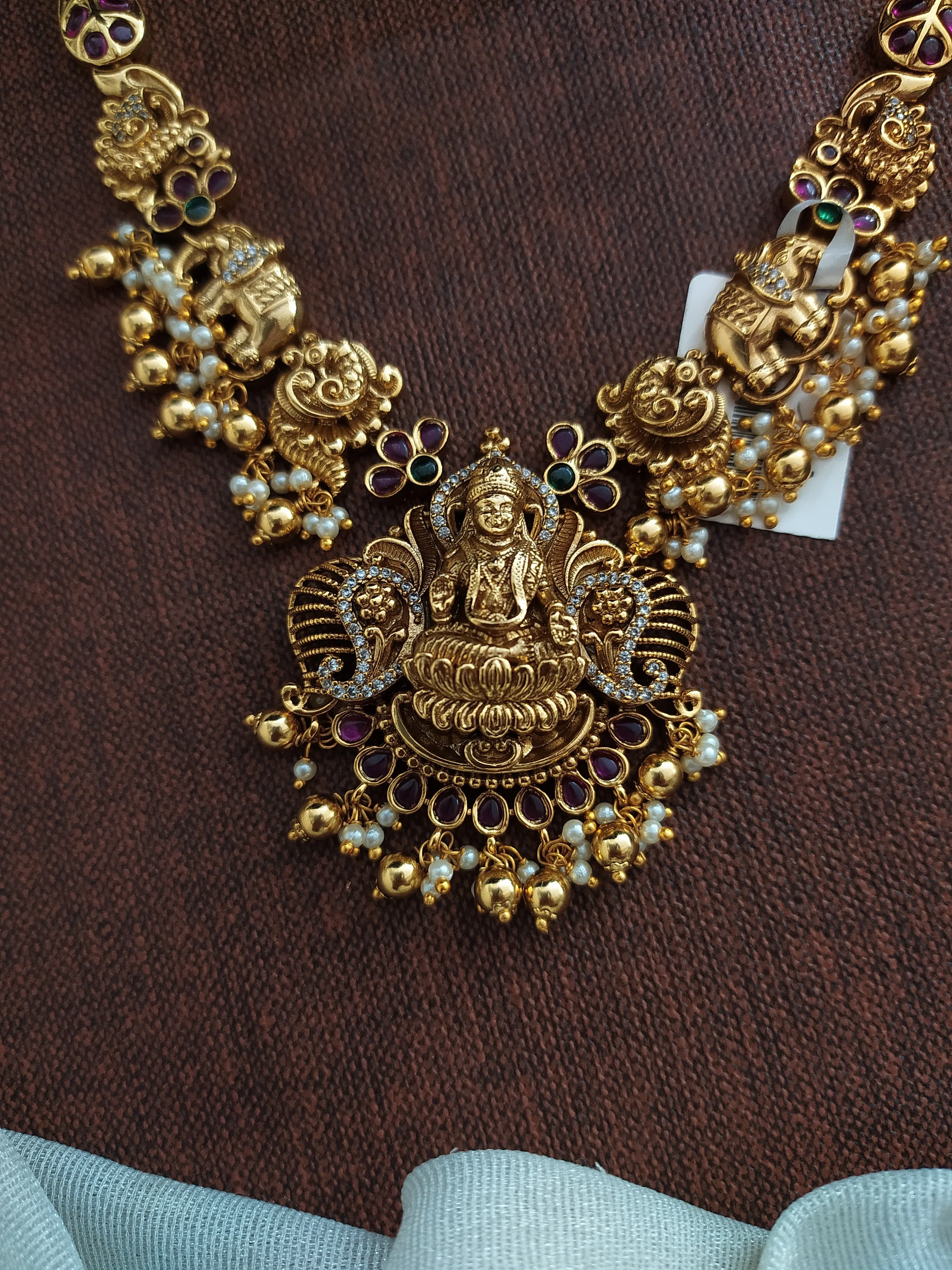 Elegant Harmony Kemp Stones Lakshmi Pendant Necklace Set