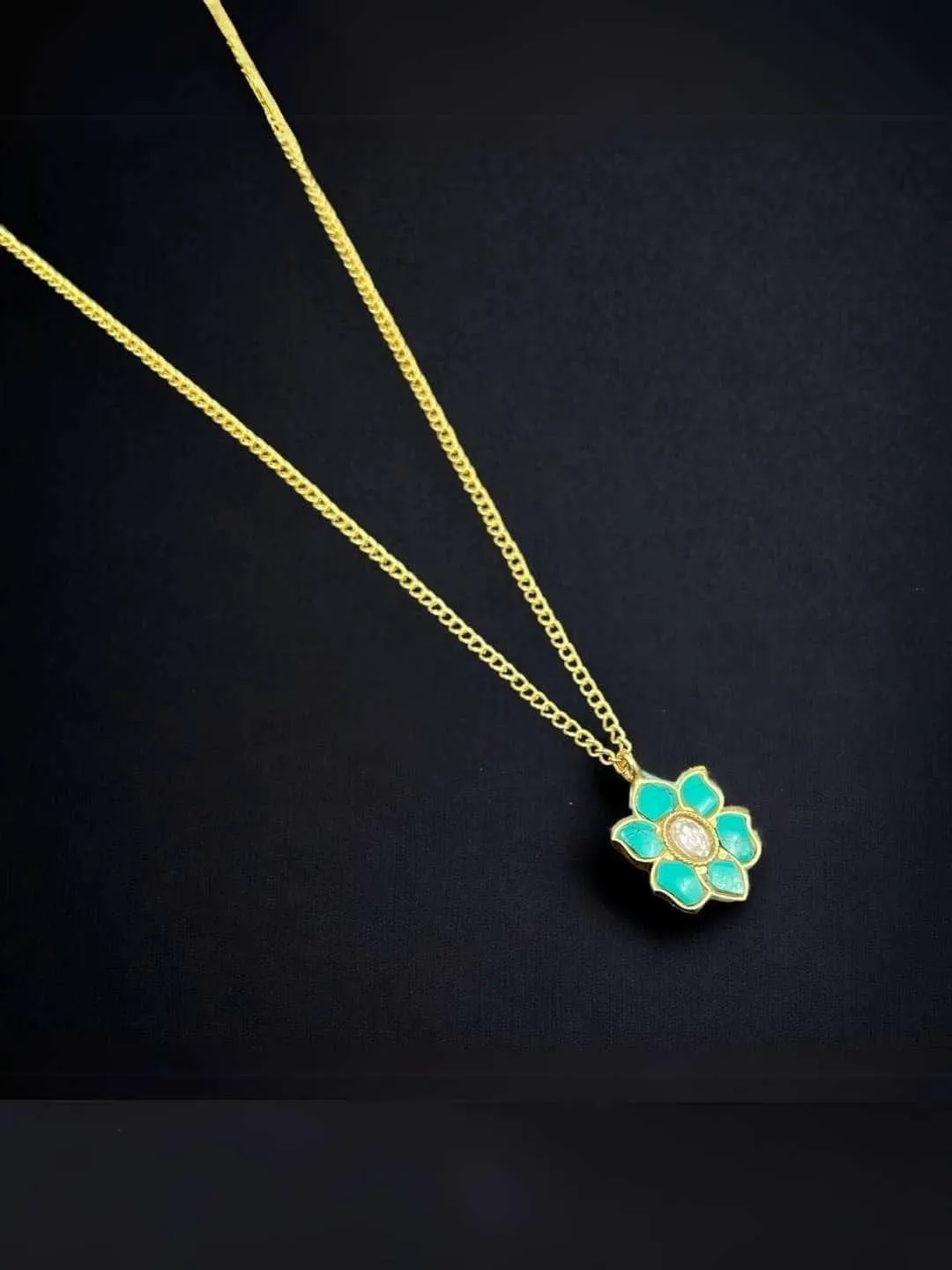 Elegant Ruby Stone Flower Design Pendant Necklace