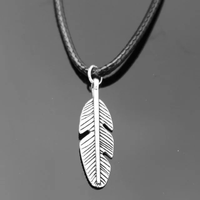 Exo 19 Style Men Bijoux Vinatge Silver Plated Wing Cross Love Leather Necklace Pendant For Women Chain Jewelry One Direction