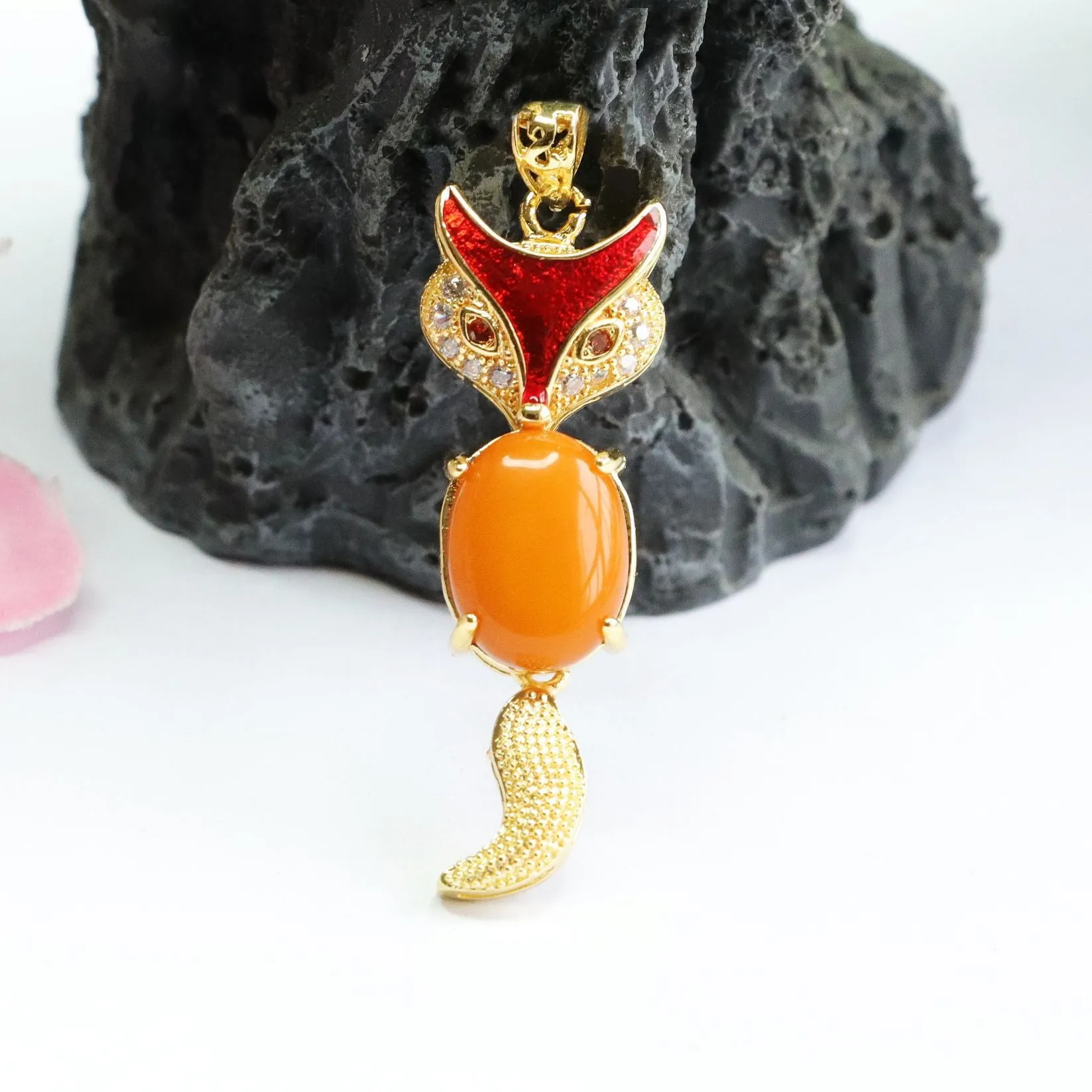 Fox Necklace with Honey Wax Amber and Zircon Accent