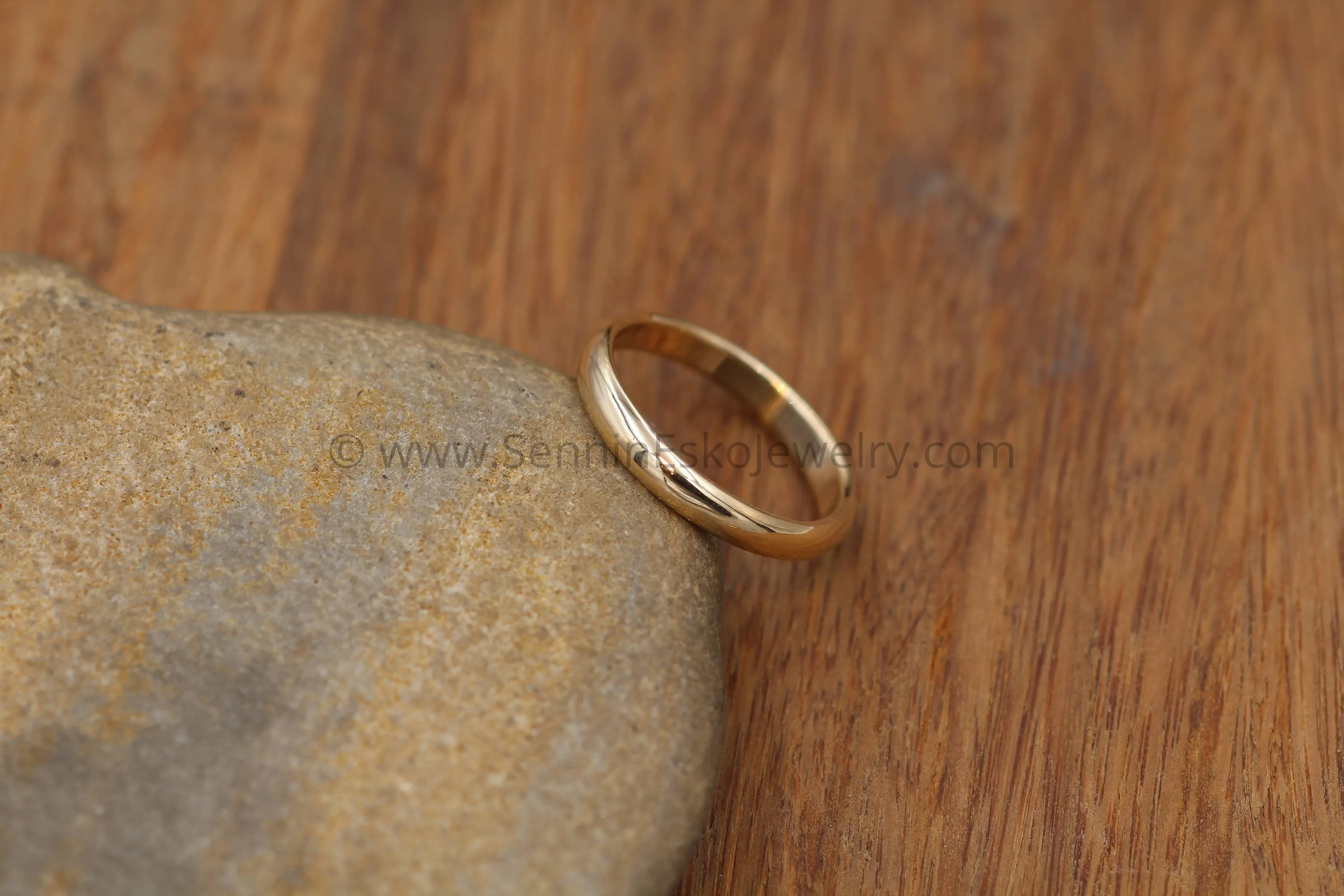 Half Round 3x1.5mm 14kt Yellow Gold Band - Glossy Finish