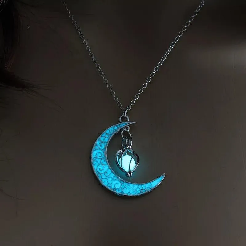 Illuminating Crescent Moon Pendant Necklace