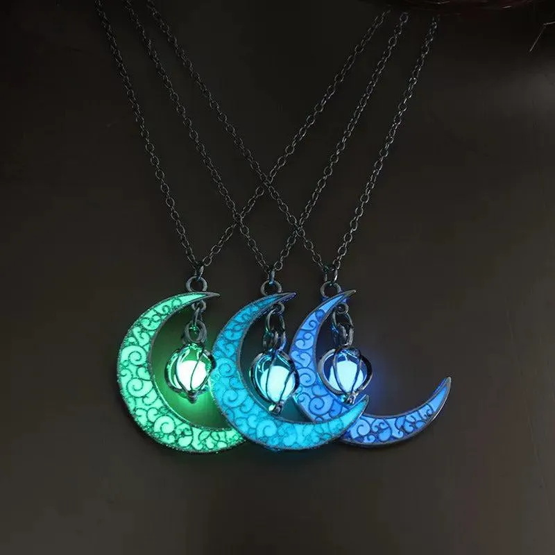 Illuminating Crescent Moon Pendant Necklace