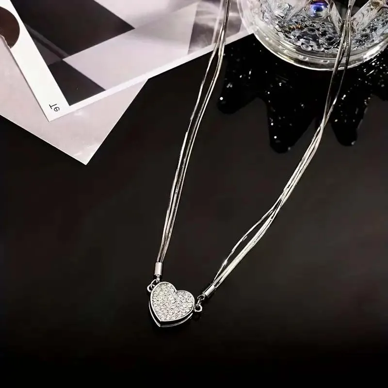 Japanese & Korean Style Heart-Shaped Zircon Necklace