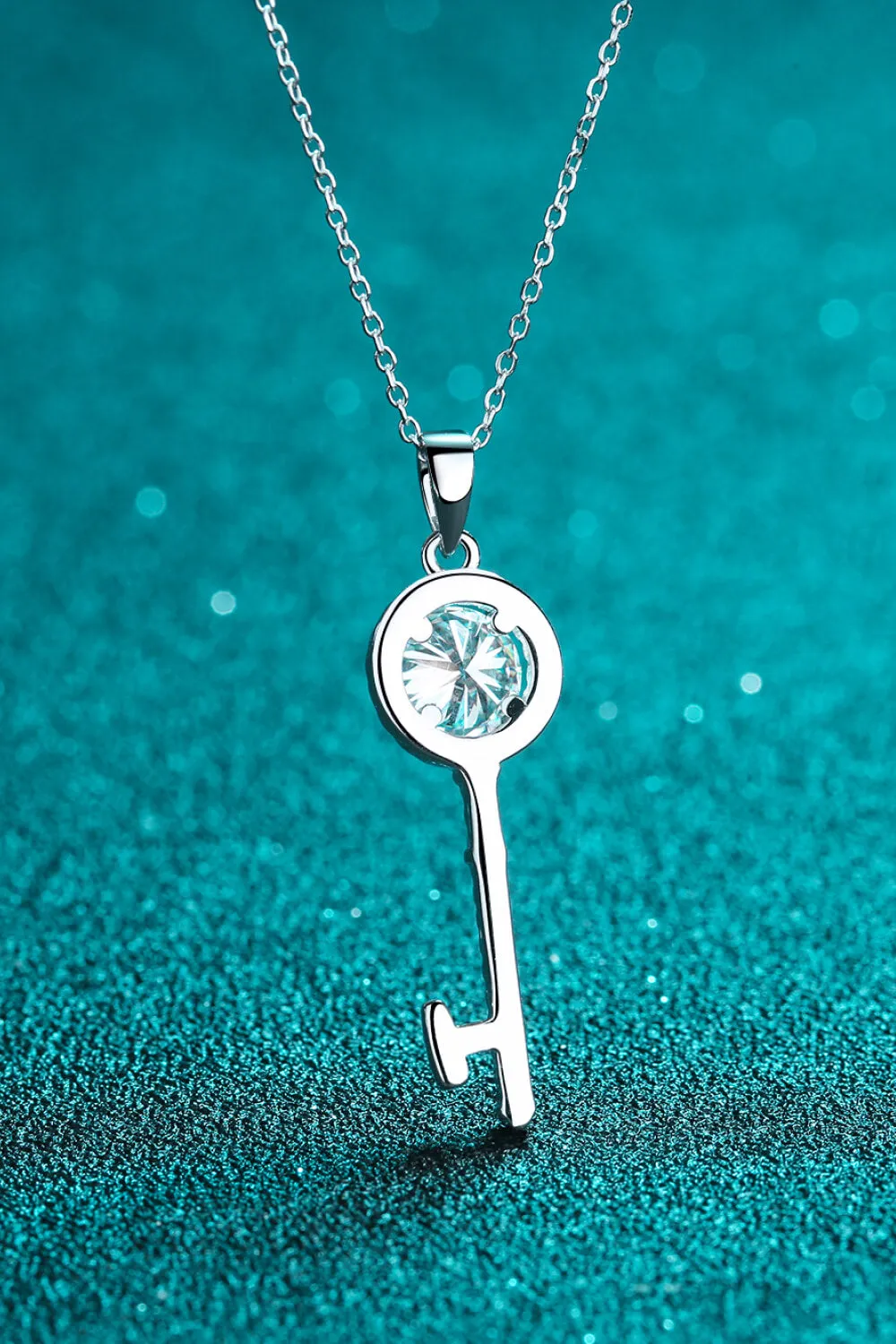 Key Pendant Necklace   0.5 carat Moissanite Women's Fine Jewelry