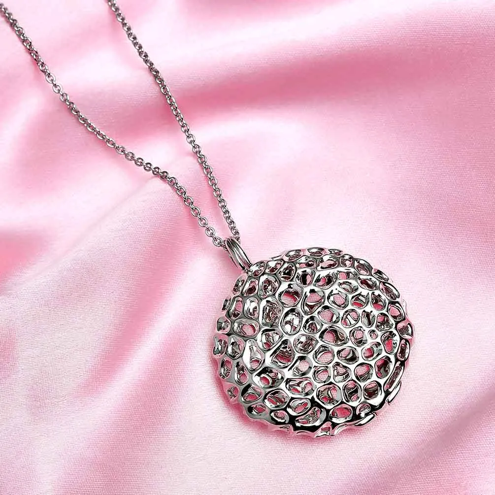 Lattice Disc Pendant with FREE Chain