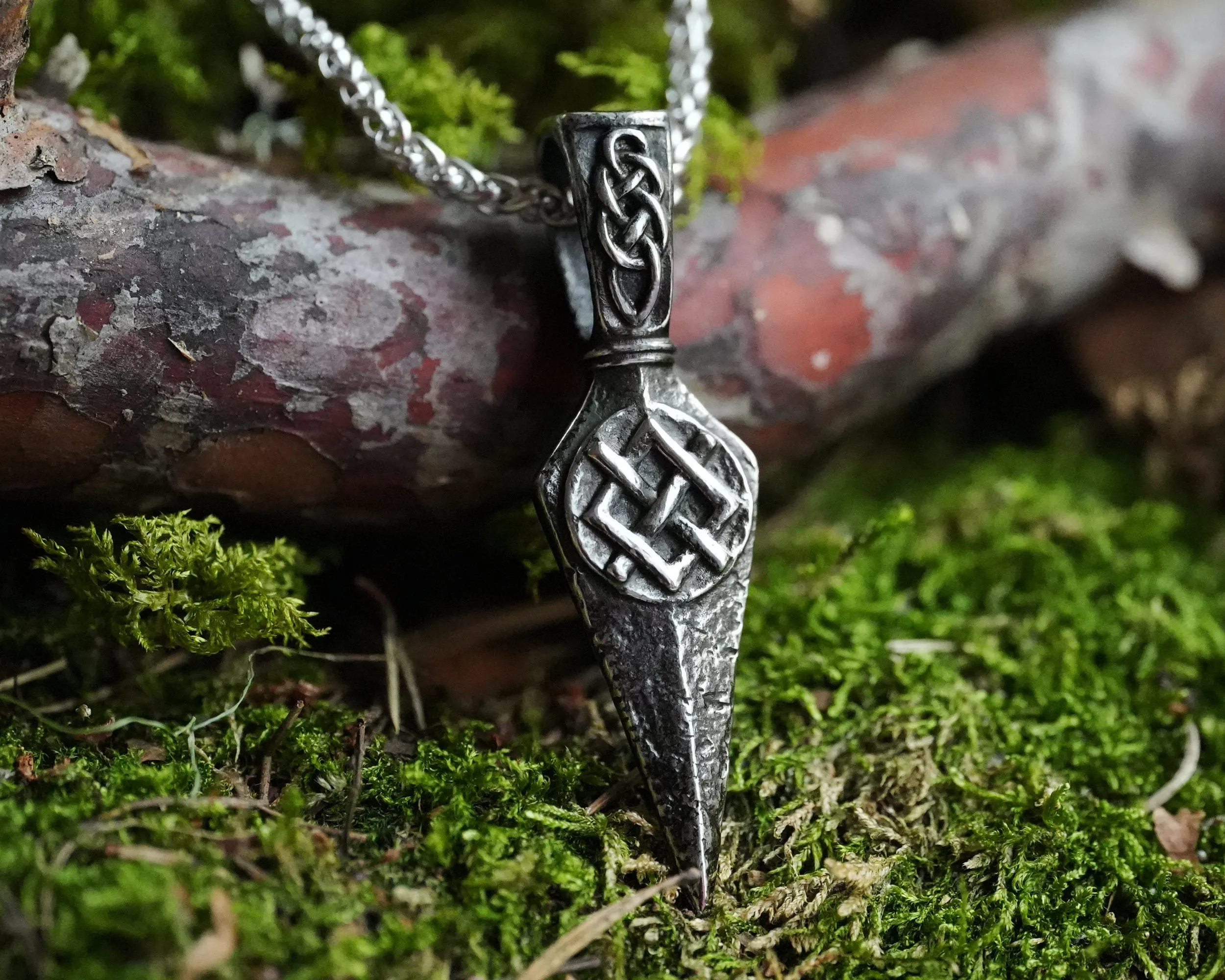 Men Spearhead Arrowhead Necklace Viking Gungnir Spear Pendant Necklace Charm Talisman Jewelry For Warrior Viking Gift for Men Odins Gifts