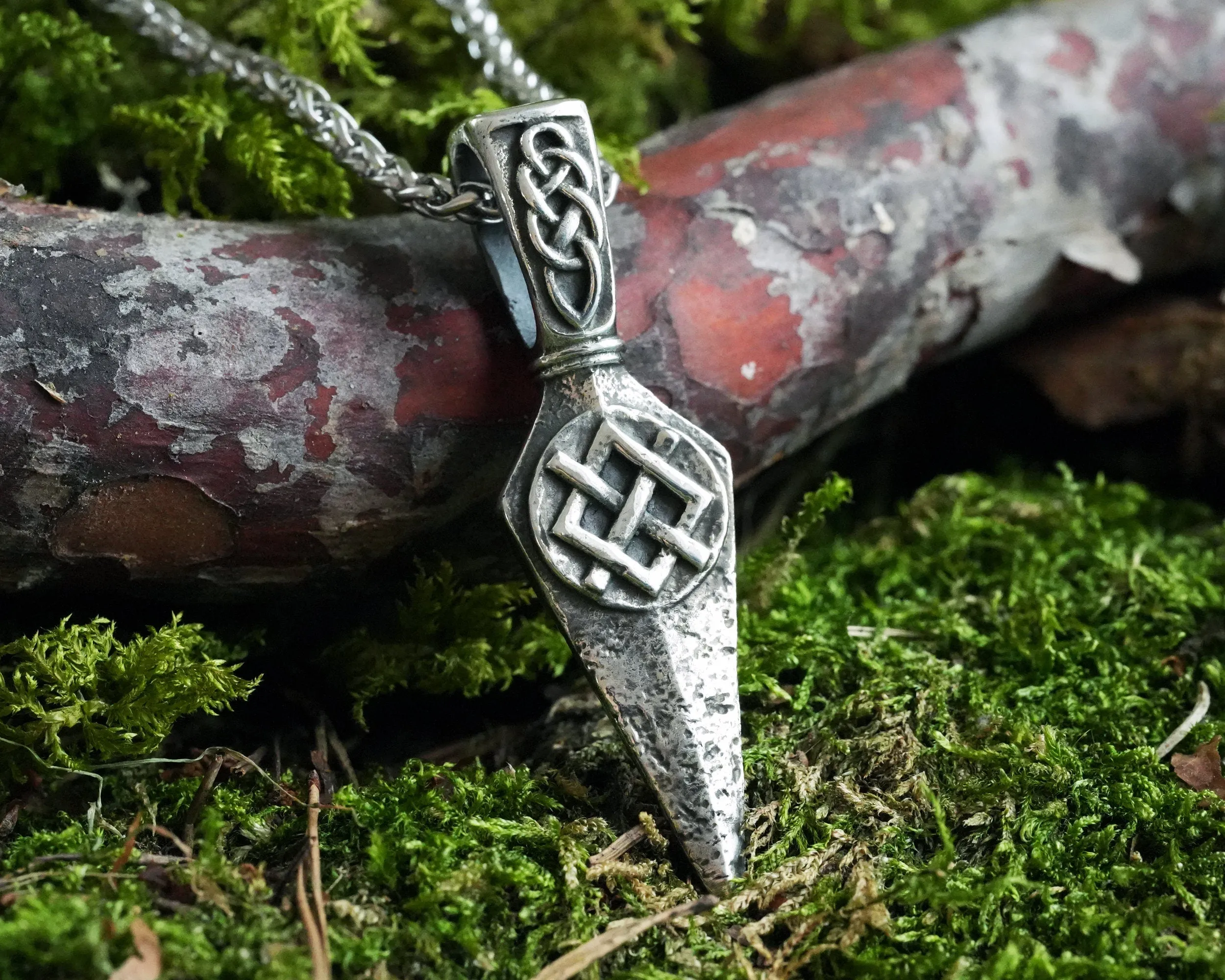 Men Spearhead Arrowhead Necklace Viking Gungnir Spear Pendant Necklace Charm Talisman Jewelry For Warrior Viking Gift for Men Odins Gifts