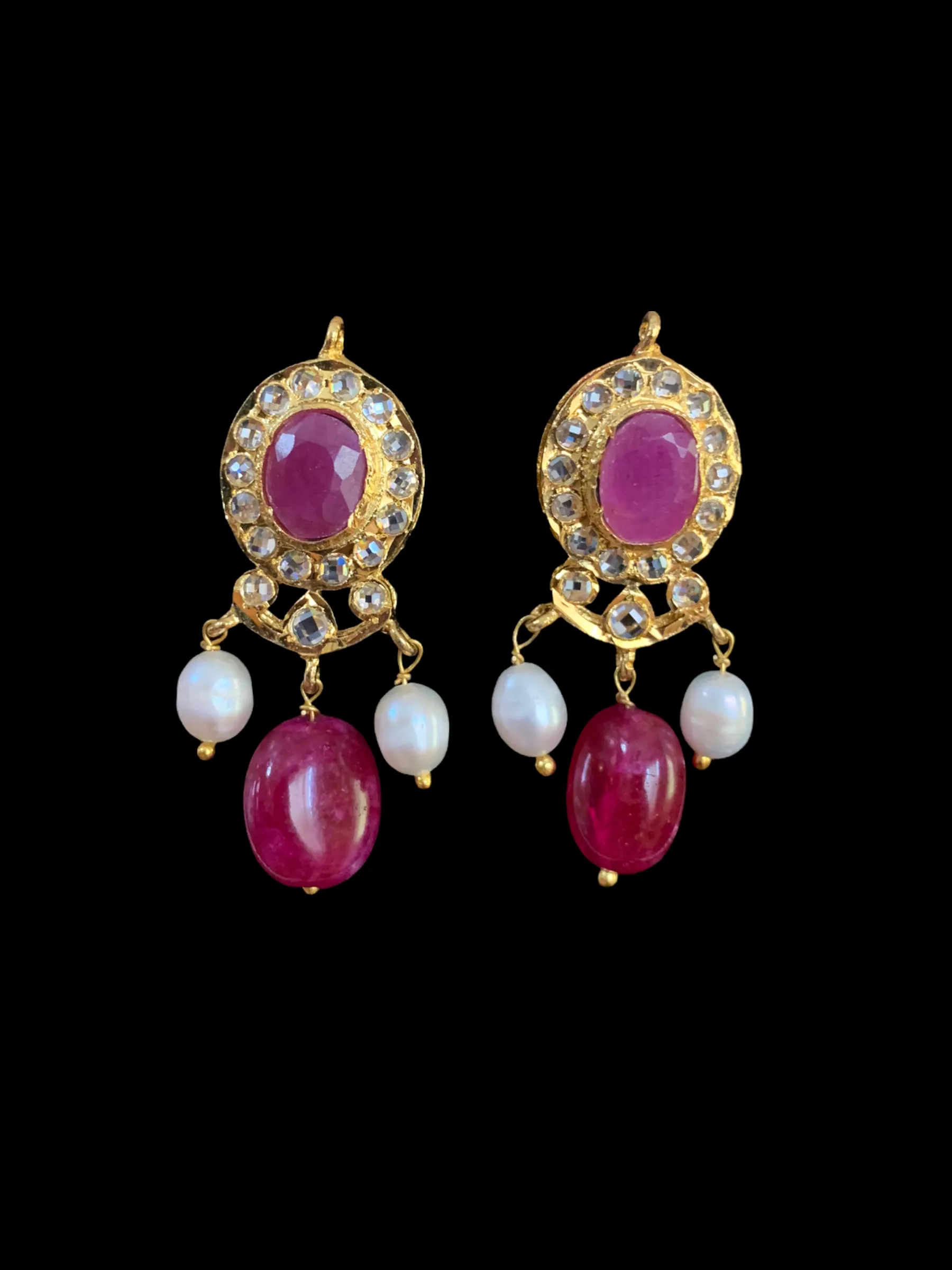 Naurin gold plated silver pendant with earrings in rubies ( READY TO SHIP)