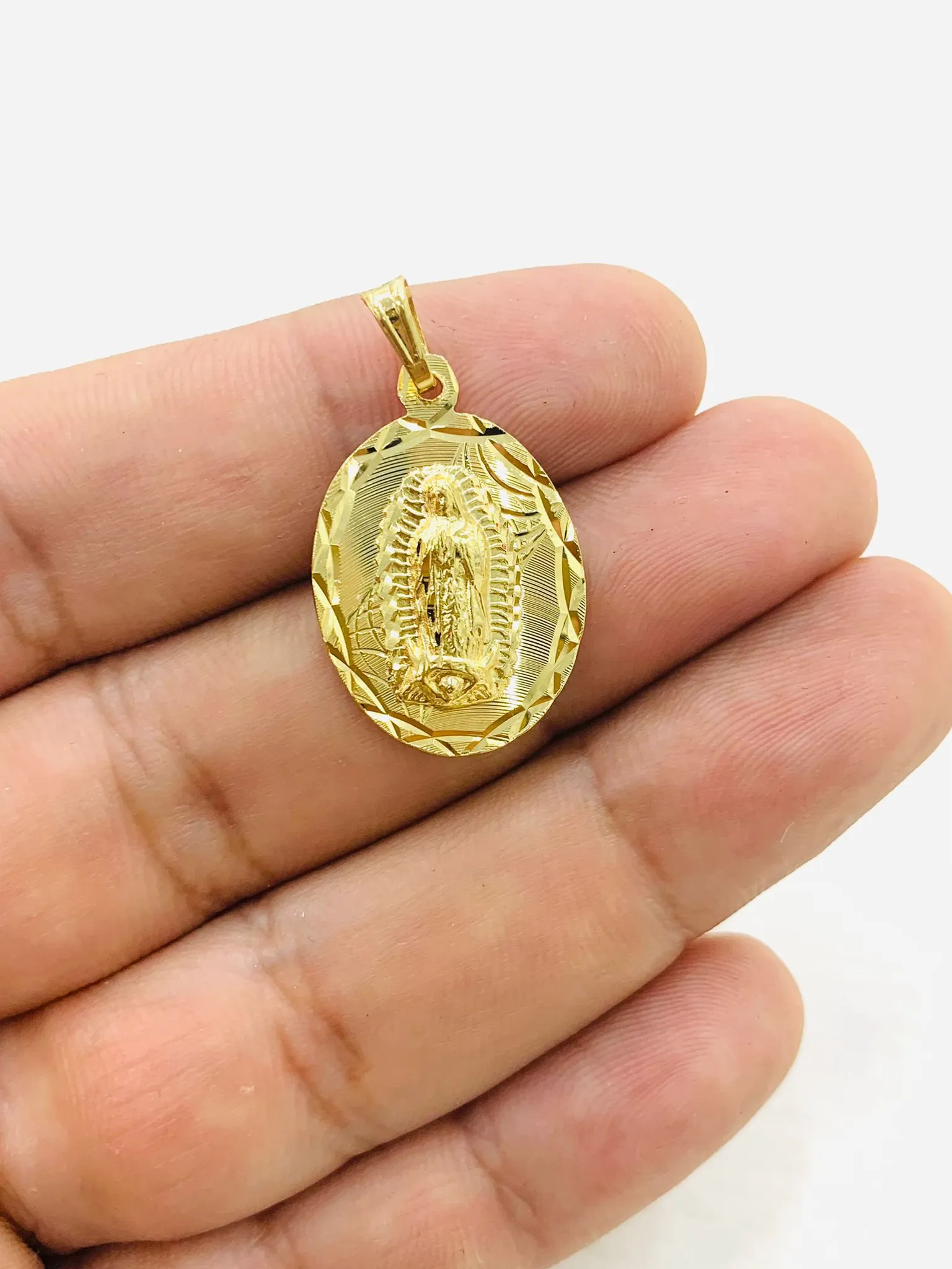 Our Lady of Guadalupe Charm Necklace for Womens in Gold Filled 20" / Everyday Necklace /Tiny Pendant / Cadena de Guadalupe para Mujer en Oro