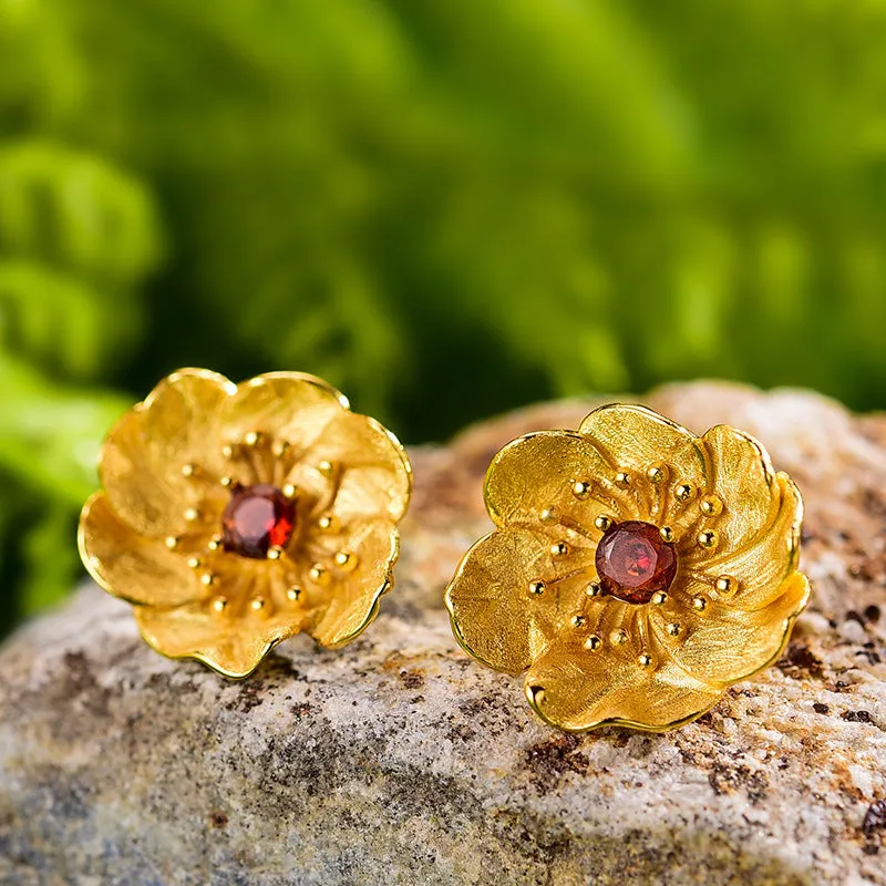 Peridot stud earrings