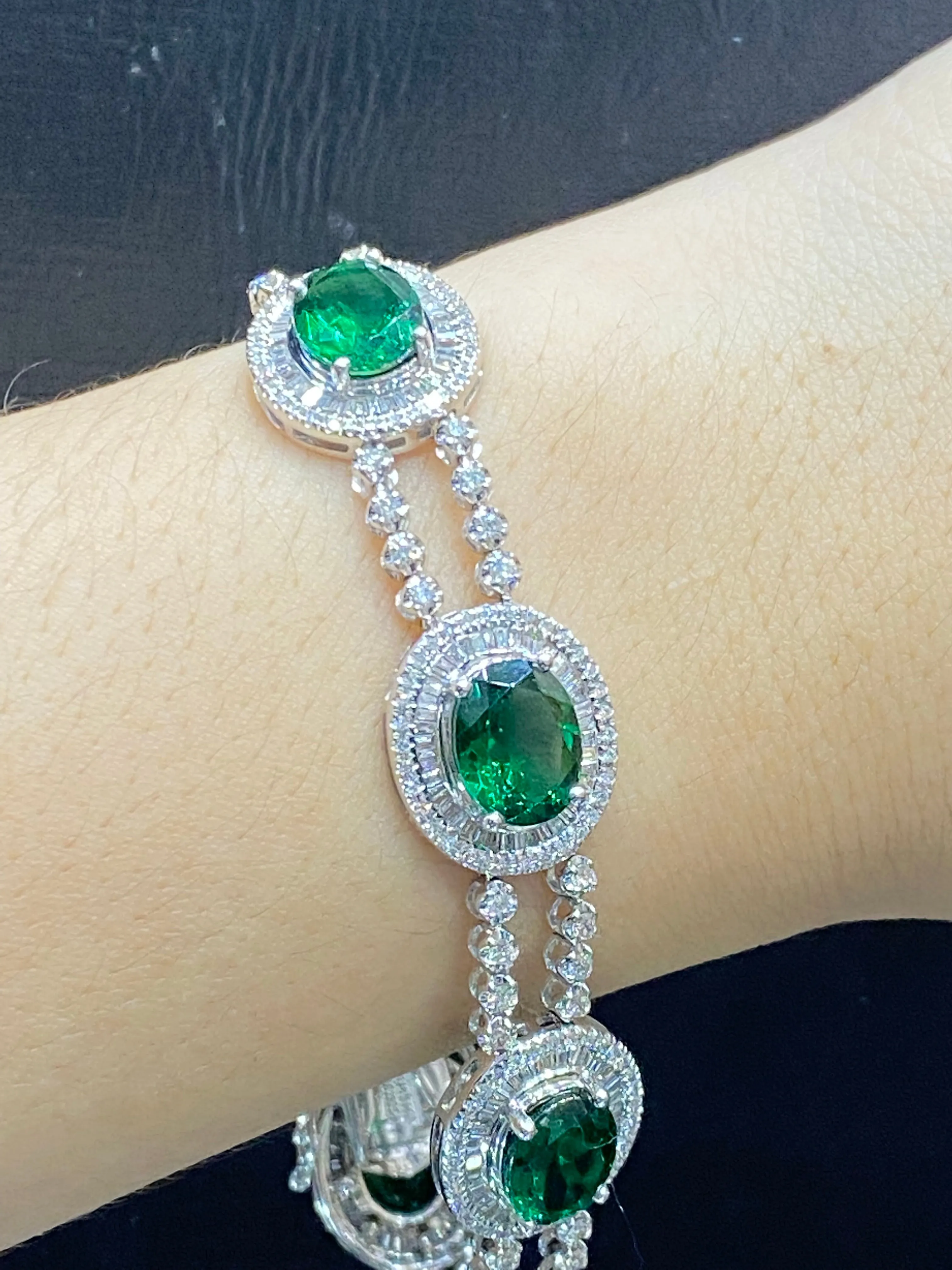 PREORDER | Green Emerald Oval Baguette Gemstones Diamond Bracelet 14kt