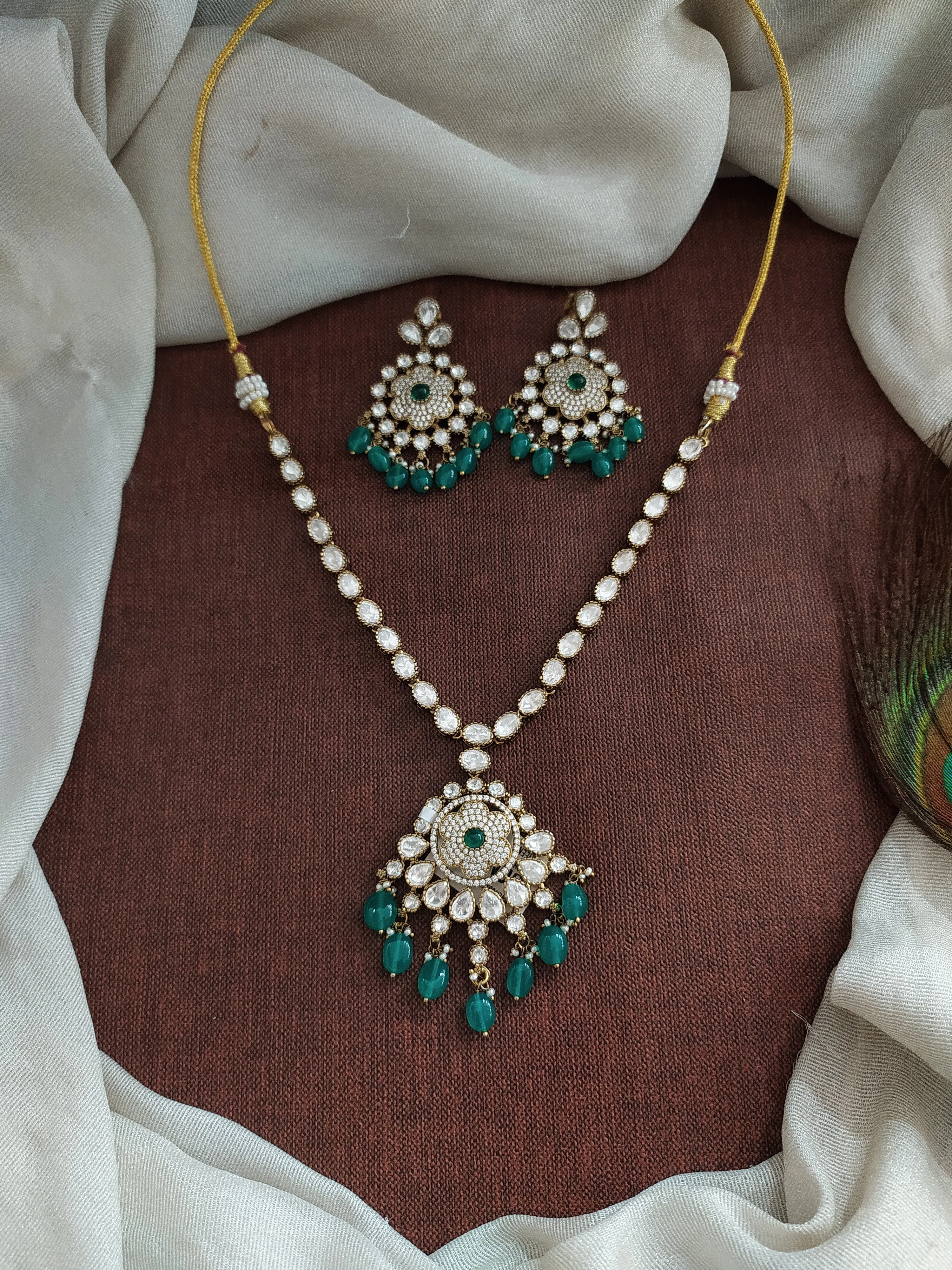 Simple Victorian Necklace Set with Floral Pendant and Moissanite Stones