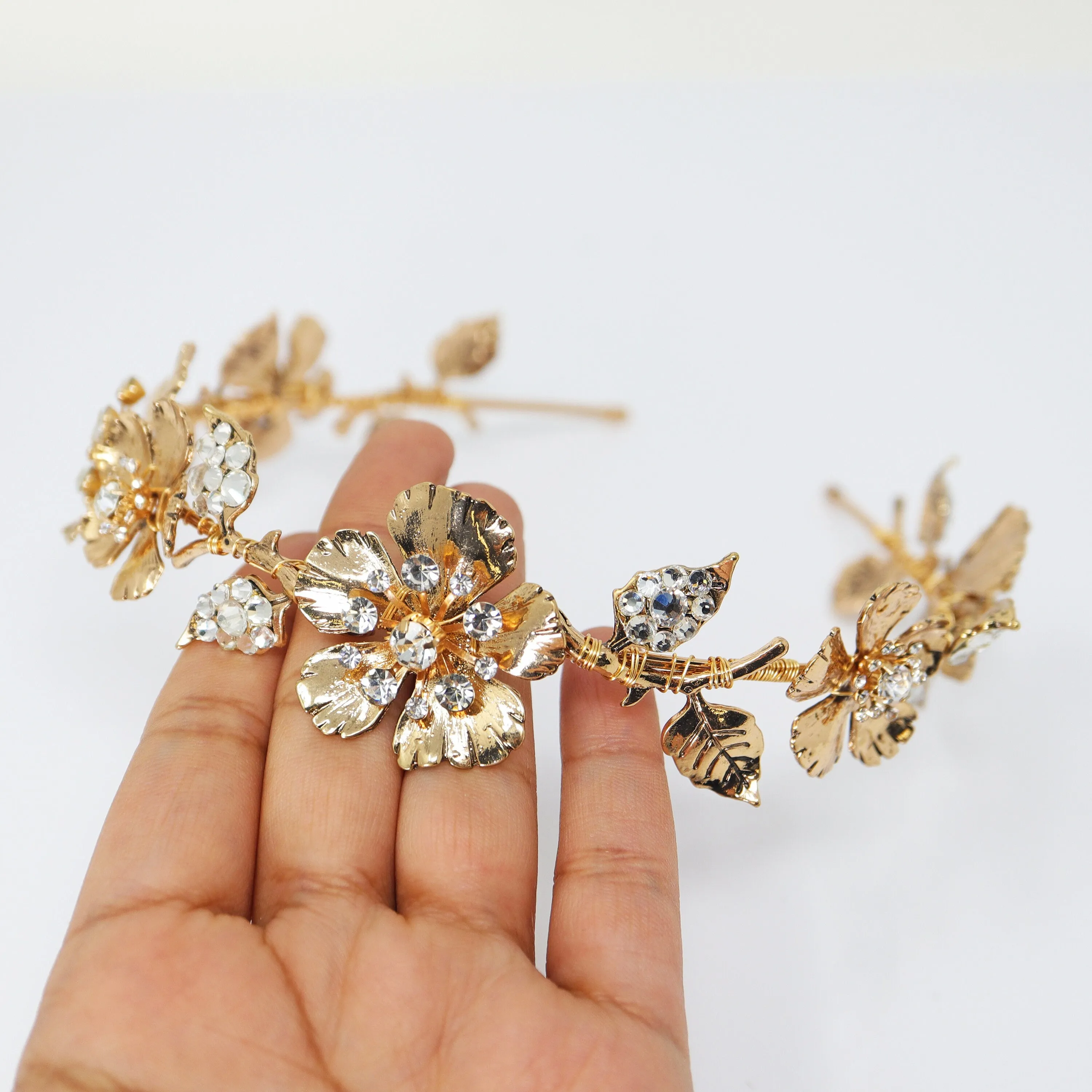 Swarovski Crystals Floral Vine Leaves Wedding Hair Vine, Bridal Headband Rhinestone Headband, Statement hair accessories.