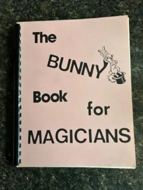 The Bunny Book of Magic - Frances Marshall