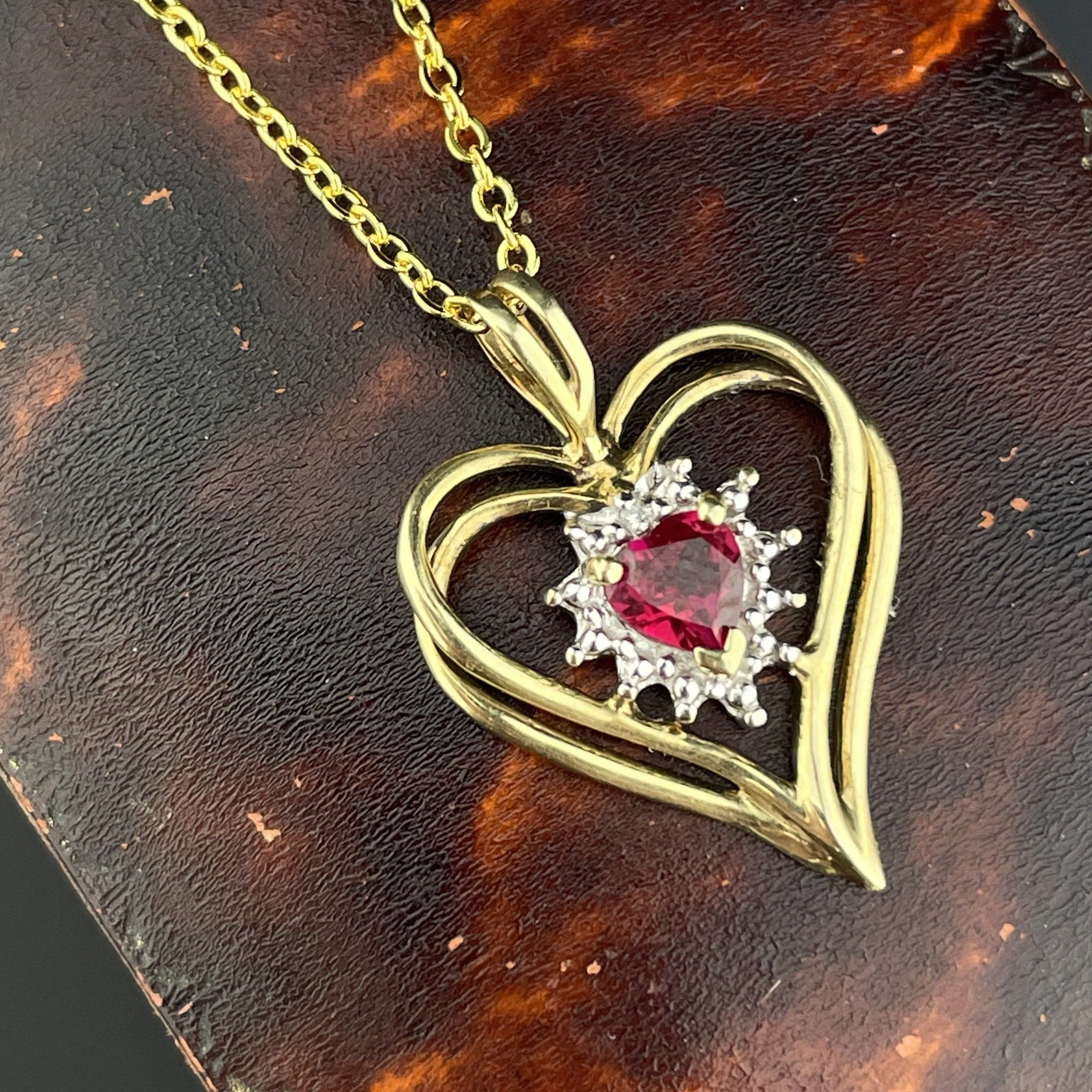 Vintage 10K Gold Ruby White Quartz Heart Pendant Necklace